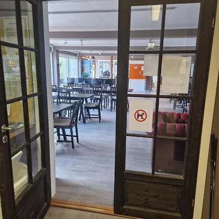 Hotel Skjomen Og *