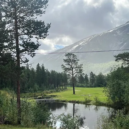 Hotel Skjomen Og Elvegard