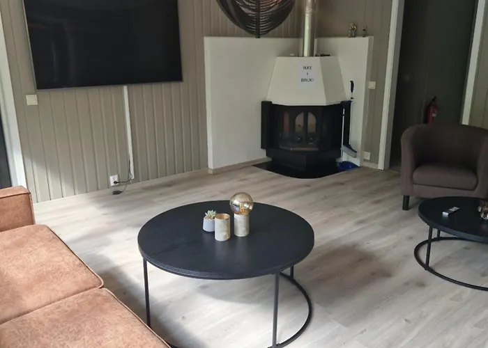Skjomen Og Elvegard